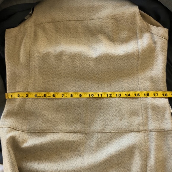 Valentino cream tweed sleeveless shift dress - Picture 6 of 7